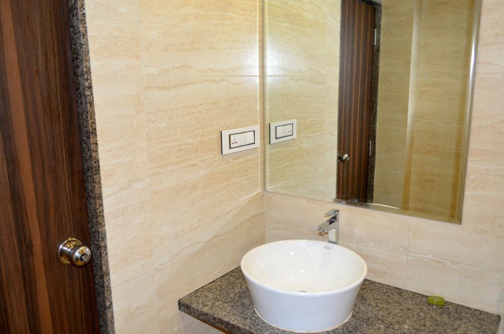 Casa De Baga Hotel กาลังกูติ ภายนอก รูปภาพ