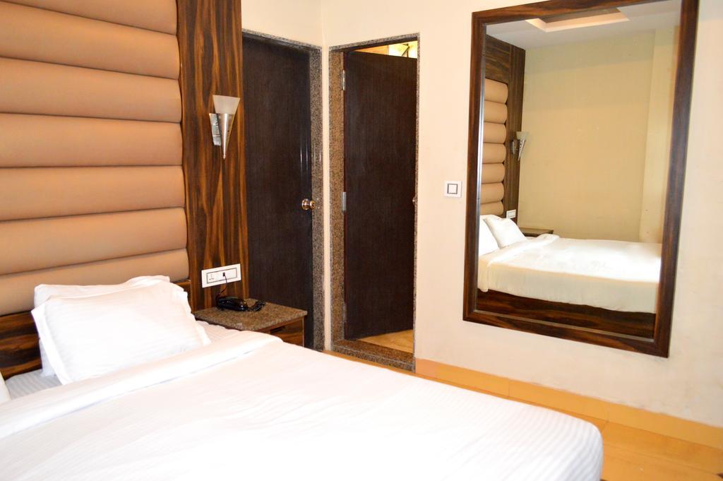 Casa De Baga Hotel กาลังกูติ ภายนอก รูปภาพ
